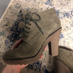 Suede lace up booties!